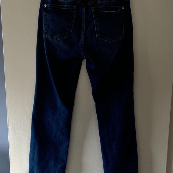 Jeans - Picture 1 of 2